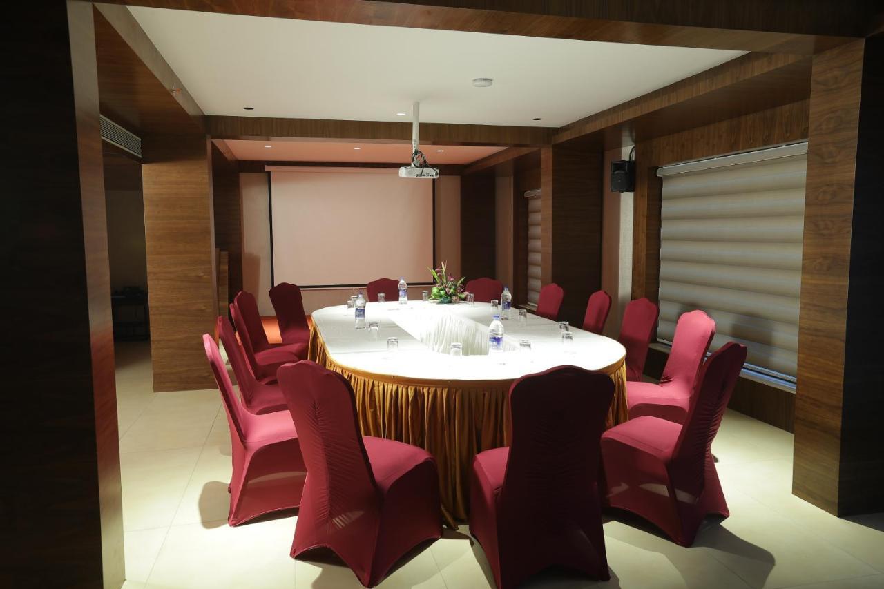 斯潘国际酒店 Kochi 外观 照片